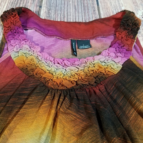 Ruffled Tank - Picture 2 of 4